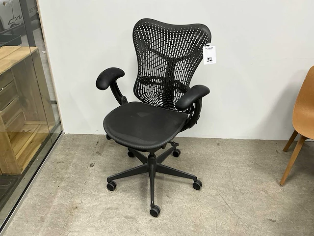 Herman miller bureaustoel - afbeelding 1 van  5