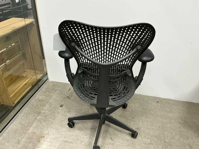 Herman miller bureaustoel - afbeelding 4 van  5