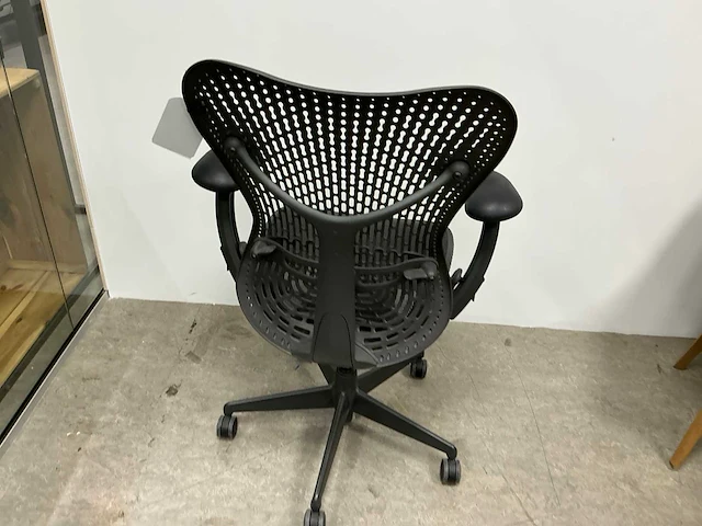 Herman miller bureaustoel - afbeelding 5 van  6