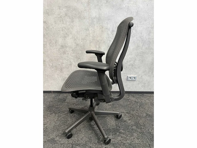Herman miller celle - ergonomische bureaustoel - afbeelding 8 van  14