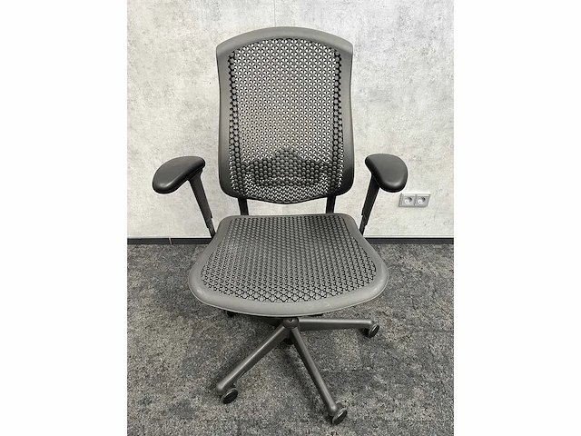 Herman miller celle - ergonomische bureaustoel - afbeelding 10 van  14
