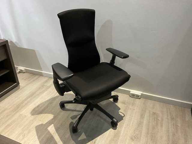 Herman miller embody s bureaustoel - afbeelding 7 van  9