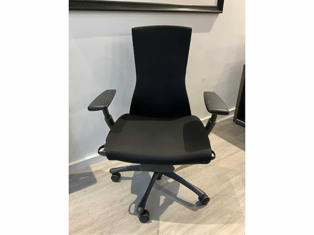 Herman miller embody s bureaustoel - afbeelding 6 van  12