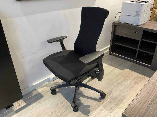 Herman miller embody s bureaustoel - afbeelding 8 van  12