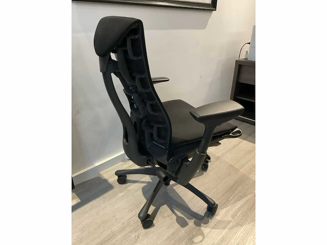 Herman miller embody s bureaustoel - afbeelding 11 van  12