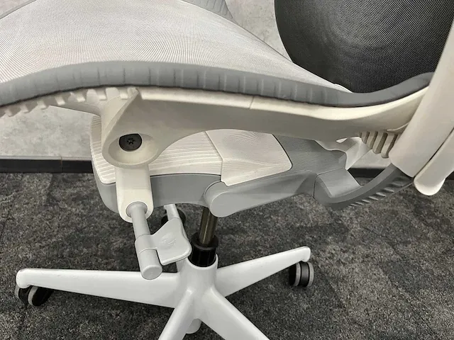 Herman miller mirra 2 butterfly - bureaustoel - afbeelding 10 van  18
