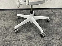 Herman miller mirra 2 butterfly - bureaustoel - afbeelding 14 van  18