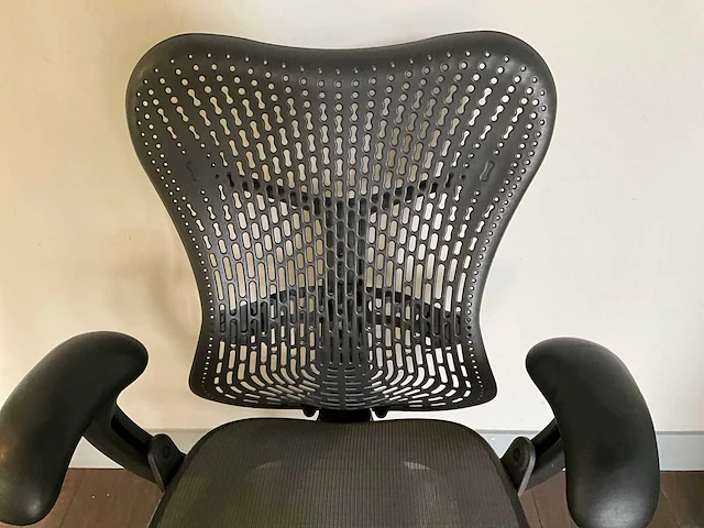 Herman miller mirra bureaustoel - afbeelding 3 van  6
