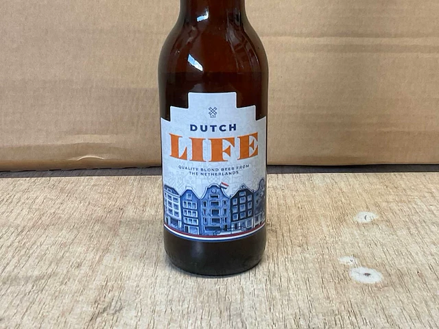 Hert bier dutch life 33 cl 6.5% fles bier (384x) - afbeelding 3 van  4