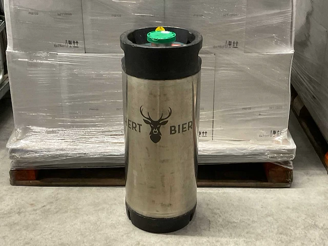 Hert bier zwaar leven 20l 7.7% fust bier (9x) - afbeelding 1 van  6