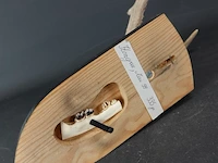 Hertengewei op houten schild - afbeelding 5 van  5