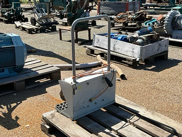 Hess 6075 schoenpoetsmachine - afbeelding 6 van  7