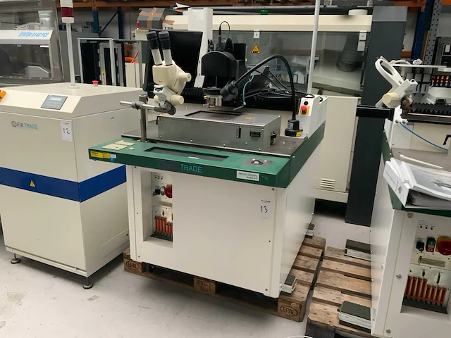 Hesse & knipps bondjet 810 wedge bonder - afbeelding 1 van  8