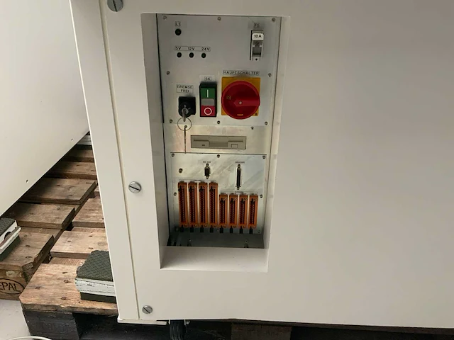 Hesse & knipps bondjet 810 wedge bonder - afbeelding 11 van  11