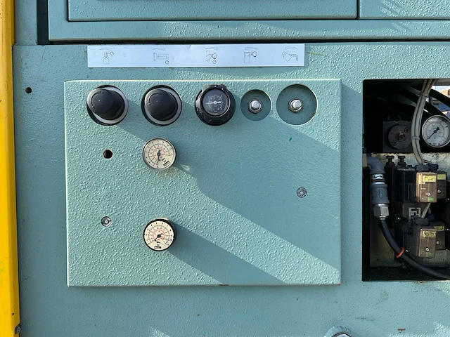 Hesta spuit gietmachine - afbeelding 6 van  29