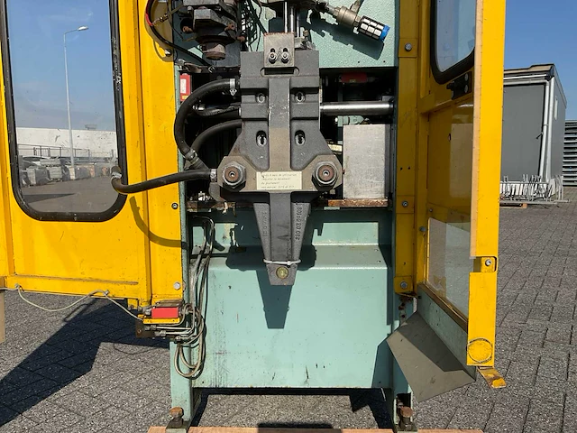 Hesta spuit gietmachine - afbeelding 14 van  29
