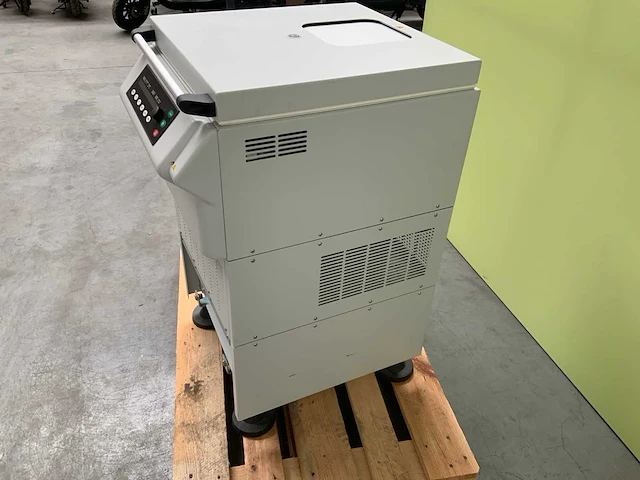 Hettich 460 robotcentrifuge - afbeelding 4 van  8