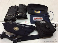 Heuptassen + handschoenen - afbeelding 1 van  2