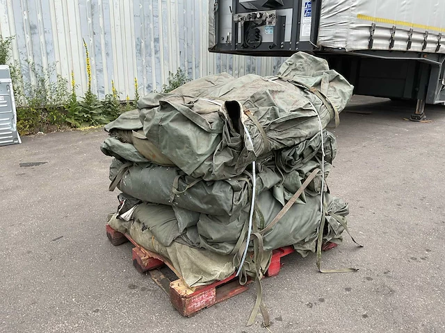 Hexagonale m-1950 legertent (10x) - afbeelding 1 van  5