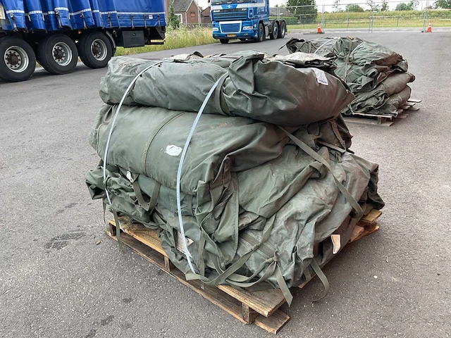 Hexagonale m-1950 legertent (8x) - afbeelding 2 van  5