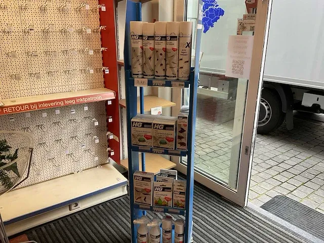 Hg displayrek met ongediertebestrijding - afbeelding 1 van  18