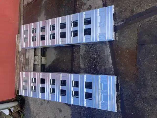 Hh - aluminium oprijplank - oprijplaat - 1,60 mtr - 11 ton (2x) - afbeelding 1 van  1