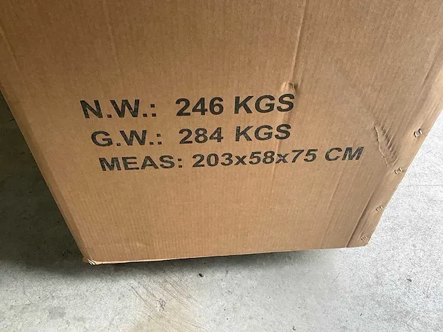 Hh - houtklover 22 ton - verticale kloofmachine - afbeelding 5 van  13