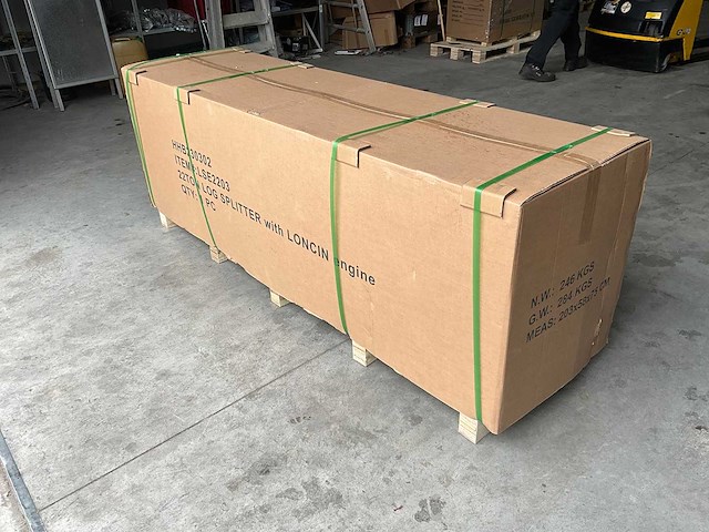 Hh - houtklover 22 ton - verticale kloofmachine - afbeelding 2 van  13