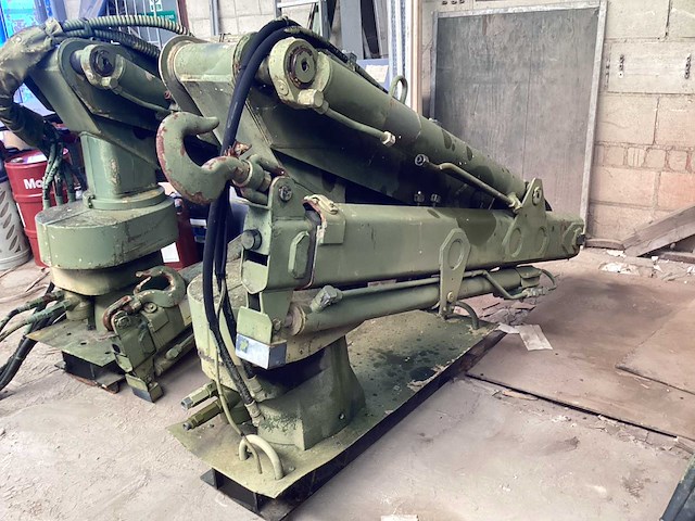 Hiab 8006-1 laadkraan - afbeelding 3 van  7