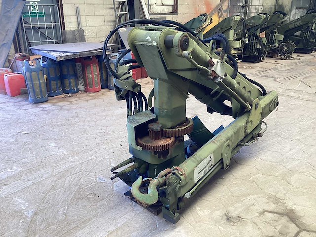 Hiab 8006-1 laadkraan - afbeelding 3 van  8