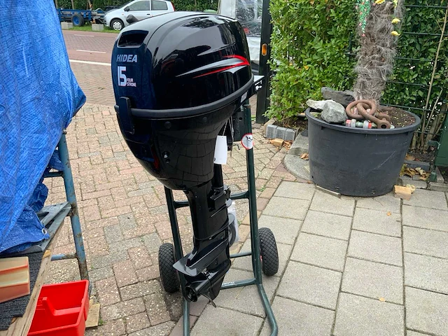 Hidea 9.9 pk buitenboordmotor met afstands bediening - afbeelding 1 van  5