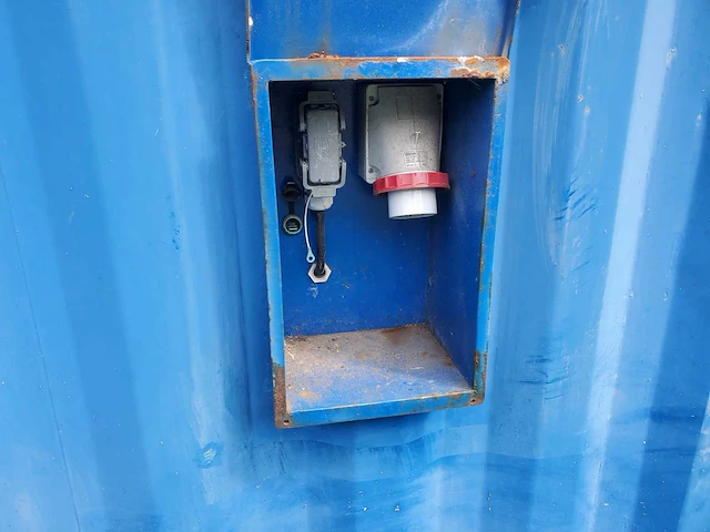 High cube - 40ft werkplaatscontainer met dubbele deuren en afgesloten ruimte - afbeelding 10 van  29