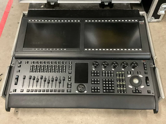 High end systems hog 4-18 lichtmengtafel - afbeelding 7 van  11