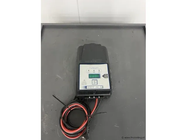 High frequency batterij oplader - afbeelding 1 van  3