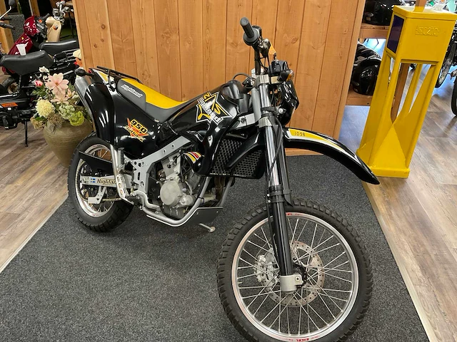 Highland 950 2 outback motor - afbeelding 9 van  16