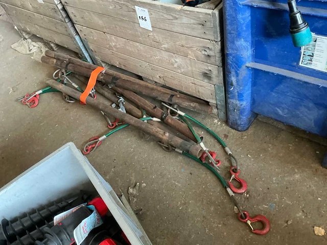Hijs en hefmateriaal in palletbox - afbeelding 2 van  9