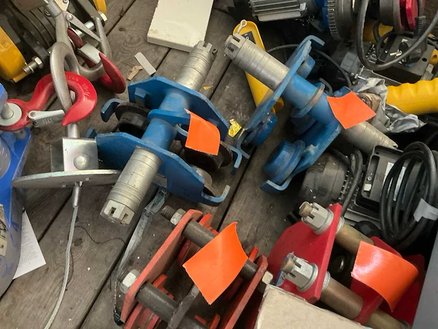 Hijs en hefmateriaal in palletbox - afbeelding 6 van  9
