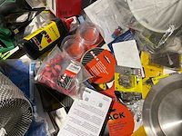 Hikoki, stanley, mack, gavo, scala mixpallet bouwmaterialen - afbeelding 6 van  6