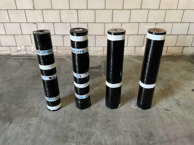 Hillhout - bonte kraai - tuinhuis met luifel 800x250x260 cm - afbeelding 4 van  6