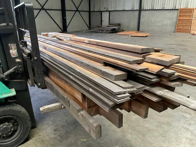 Hillhout vuren terrasoverkapping 598x304x240 cm - afbeelding 3 van  10