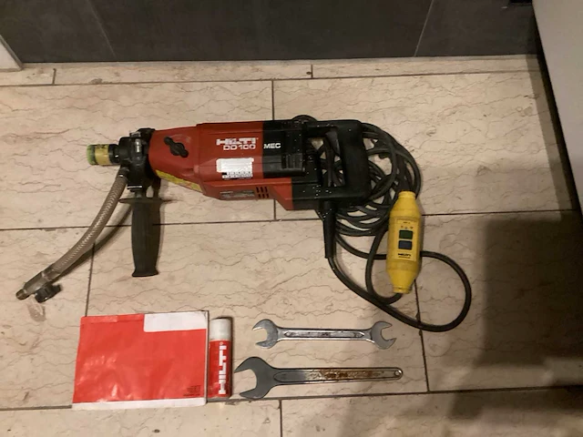 Hilti dd 100 mec diamantboormachine kernboormachine - afbeelding 1 van  4