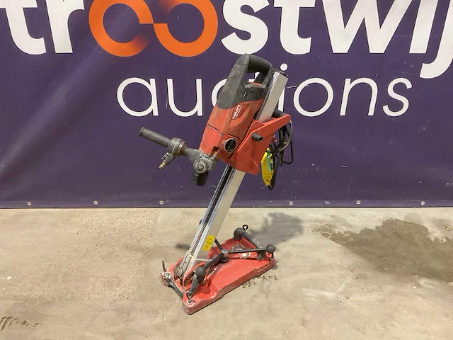 Hilti dd 150-u + dd-st 150-u ctl diamantboormachine met boorstatief - afbeelding 1 van  4