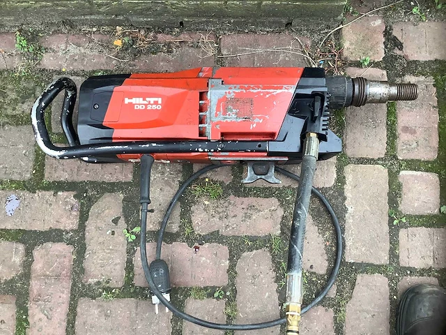 Hilti dd250 kernboormachine - afbeelding 2 van  6