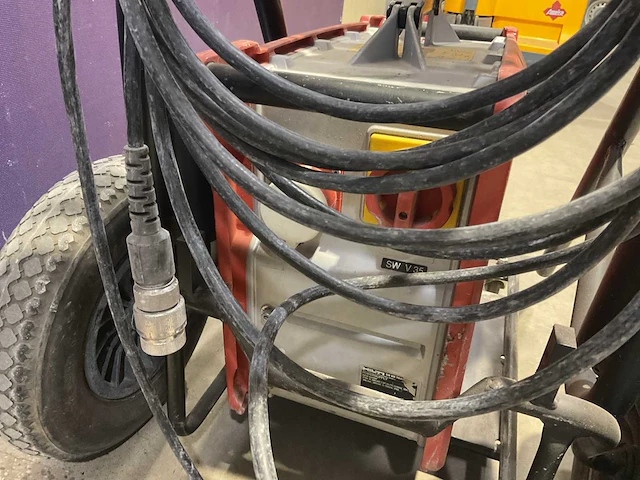 Hilti ds ts 20-e betonzaag - afbeelding 8 van  9
