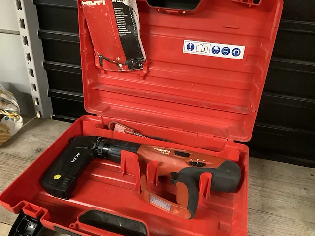 Hilti dx460 spijkerschieter - afbeelding 1 van  4