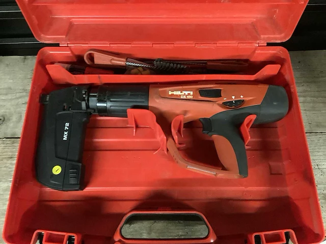 Hilti dx460 spijkerschieter - afbeelding 2 van  4