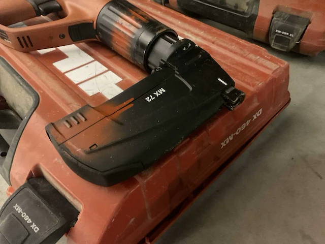 Hilti dx460 volautomatische plunjerschiethamer - afbeelding 3 van  6