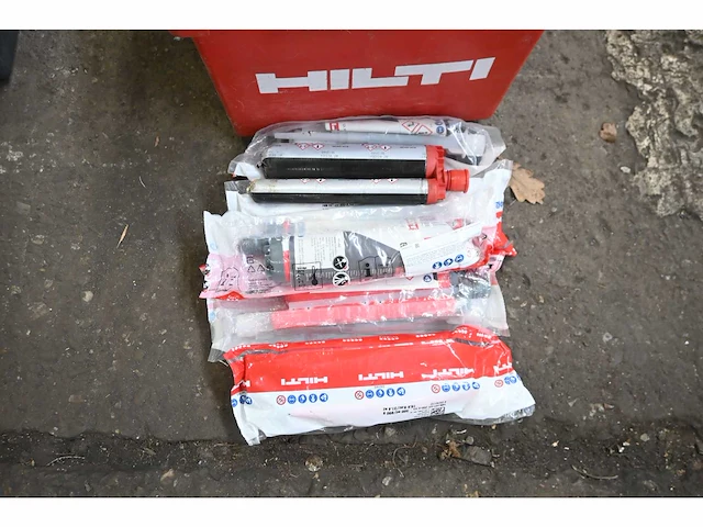 Hilti hit hy 200a v3 o.a. chemische ankers (17x) - afbeelding 2 van  3