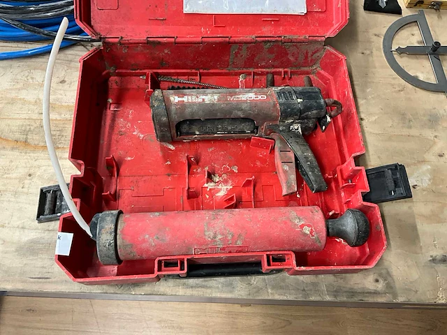 Hilti md200 2-componenten kitspuit - afbeelding 2 van  3