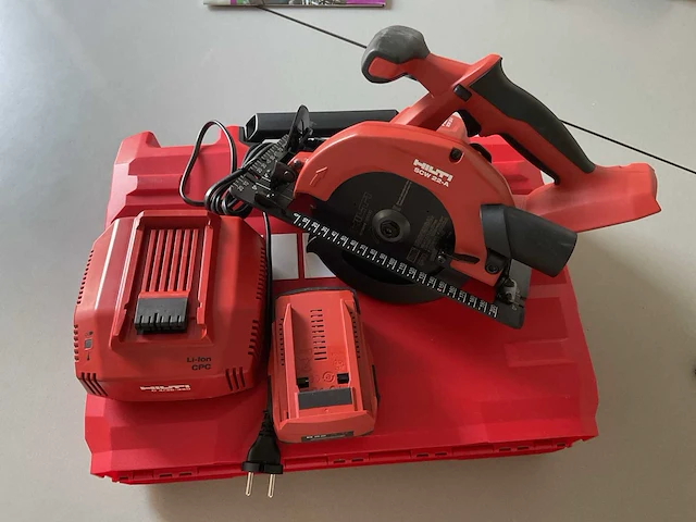 Hilti scw 22-a cirkelzaagmachine - afbeelding 1 van  4